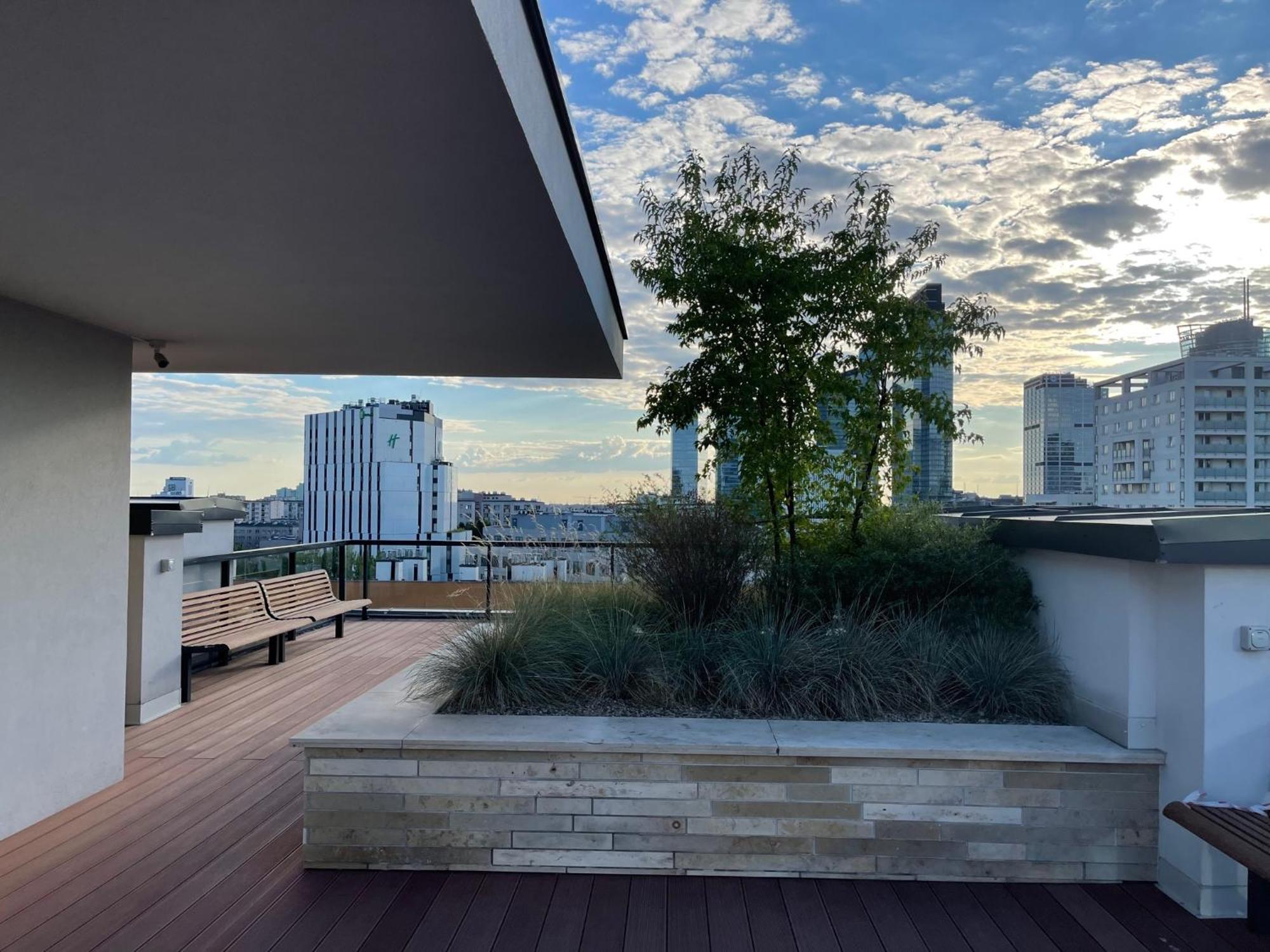 Sienna 65 - Taras Na Dachu Z Panorama 360 Na Warszawe -Roof Terrace With A Beautiful View - Prywatny Balkon - Private Balcony - Better Rental Варшава Екстериор снимка